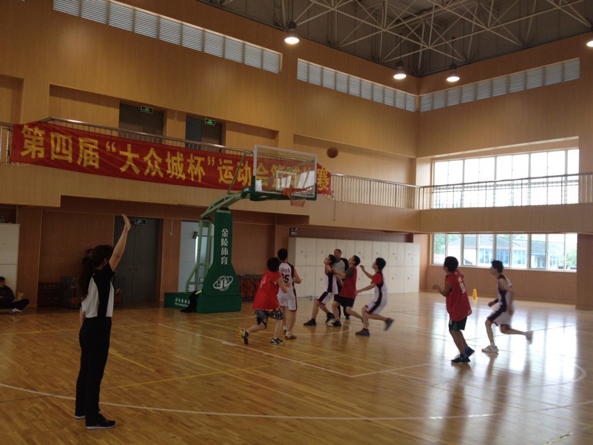 伊藤動力美女啦啦隊